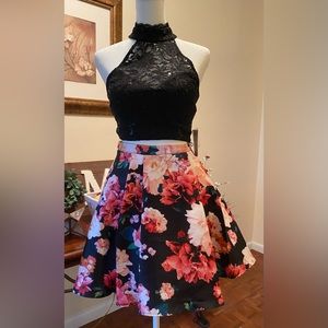 NWT Fit- Flare size 1/2; 2 piece